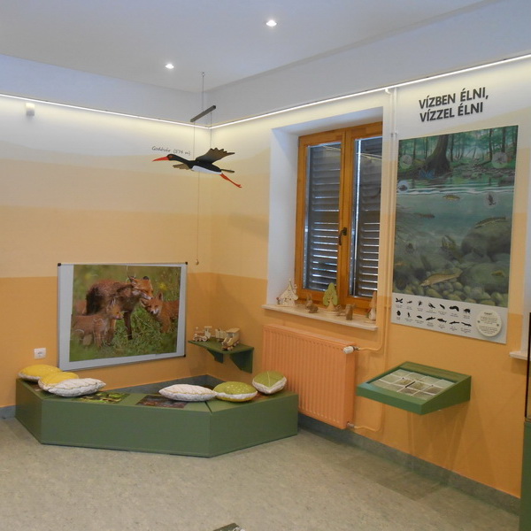 A gyereksarok sok érdekes játékot rejteget a gyerekek számára