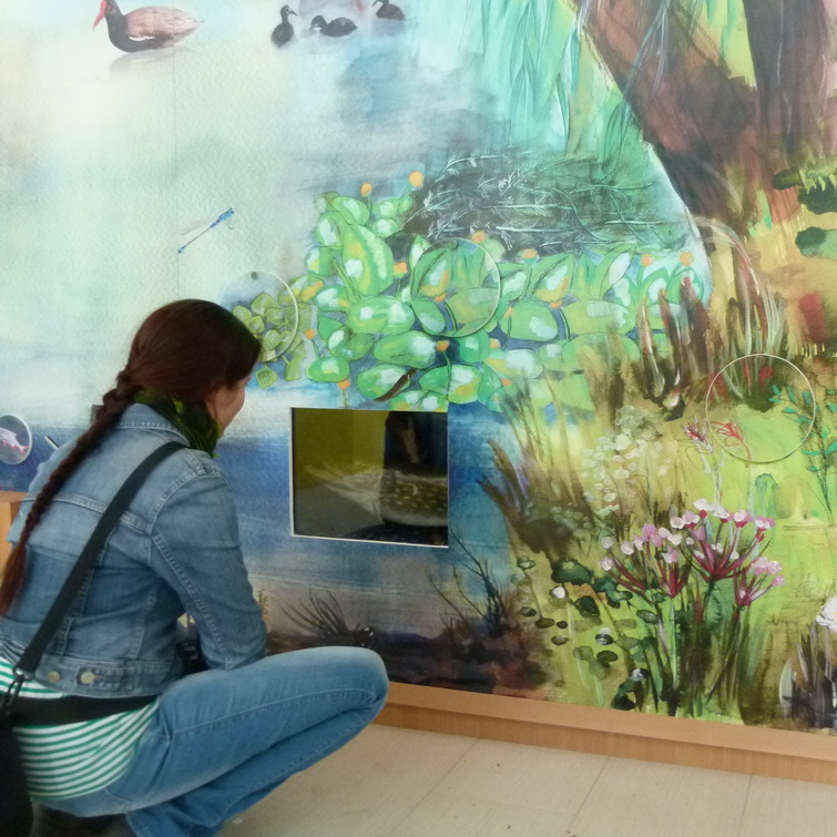 A panorámaképen a mozgatható és hallgatható elemek mellett beépített makettek is felfedezésre várnak!