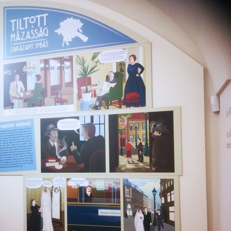 A képregényfal plafontól padlóig ér