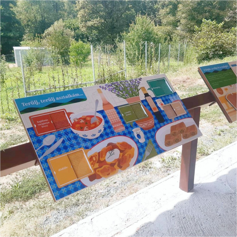 Interaktív tábla az jellegzetes őrségi ételekről