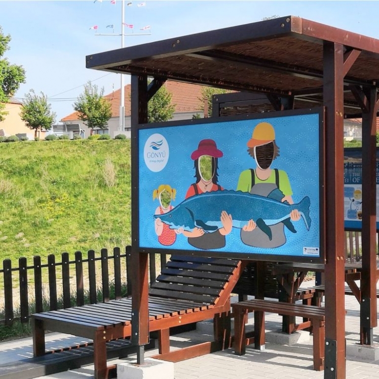 Caught a big fish! - Ho preso un pesce grosso!