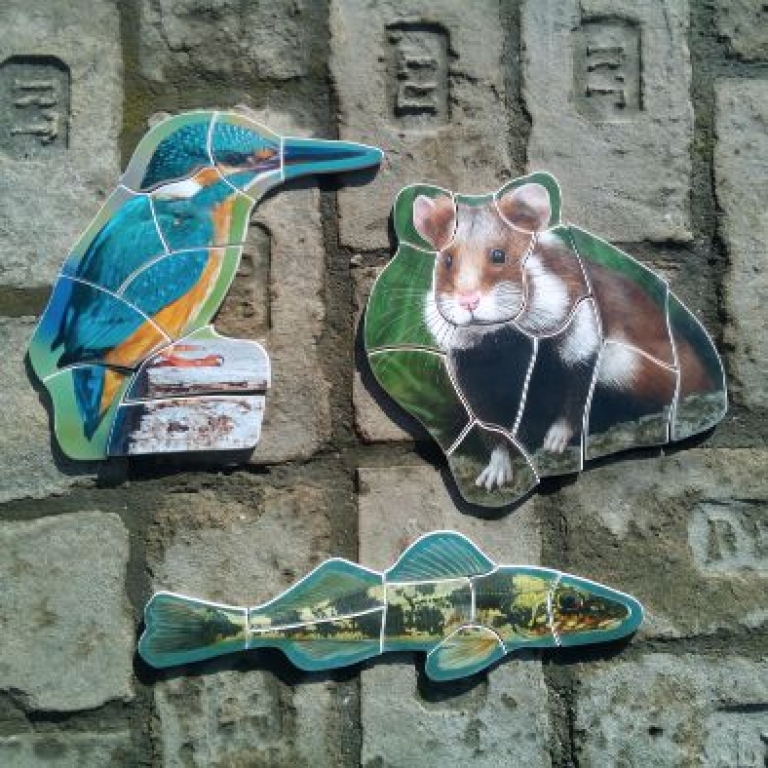 Formára vágott puzzle játékok