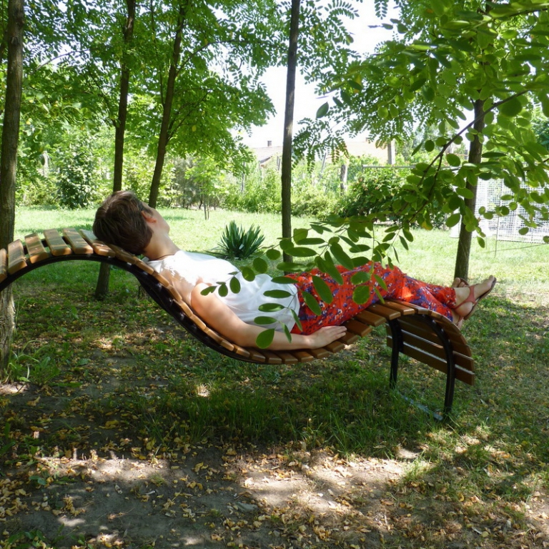Wawy-style bench - Panca ondulata