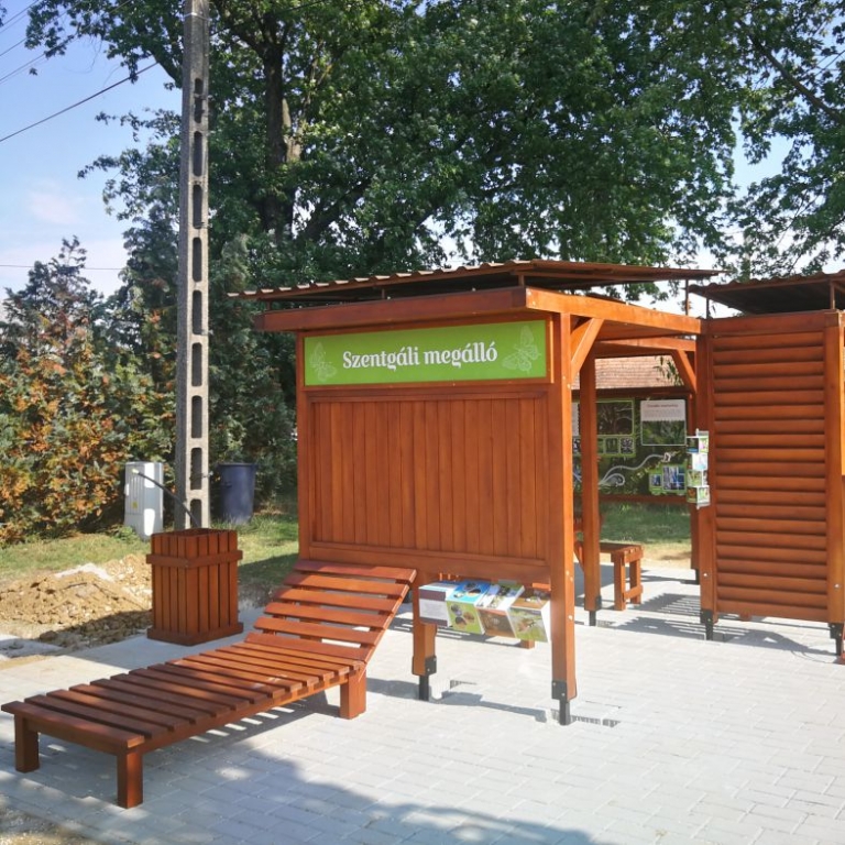 Interaktív kerékpáros pihenő Szentgálon